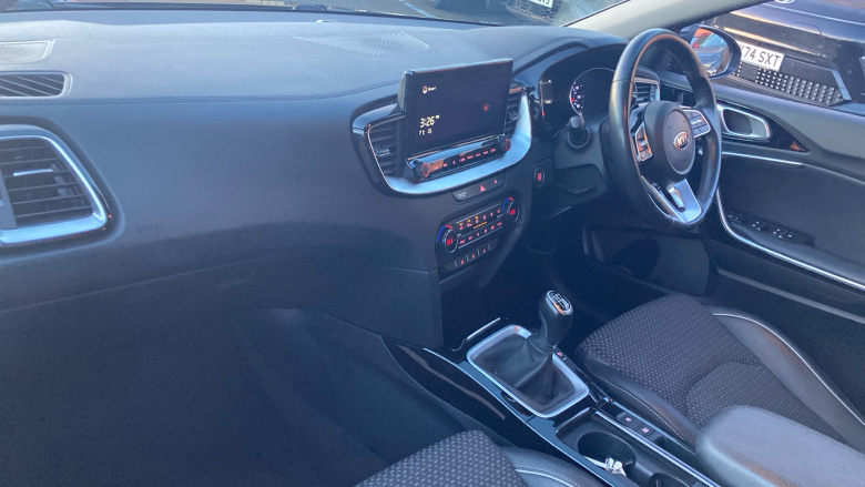 Kia Xceed 1.0T GDi ISG 3 5dr Petrol Hatchback